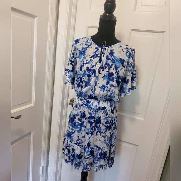 Walker & Wade Blue Floral Print Dress Size Small, Colorful, Preppy - Picture 1 of 10